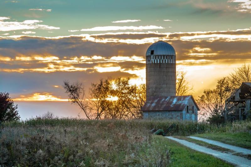 Competition entry: Barn on Fort Ridgley Ridge