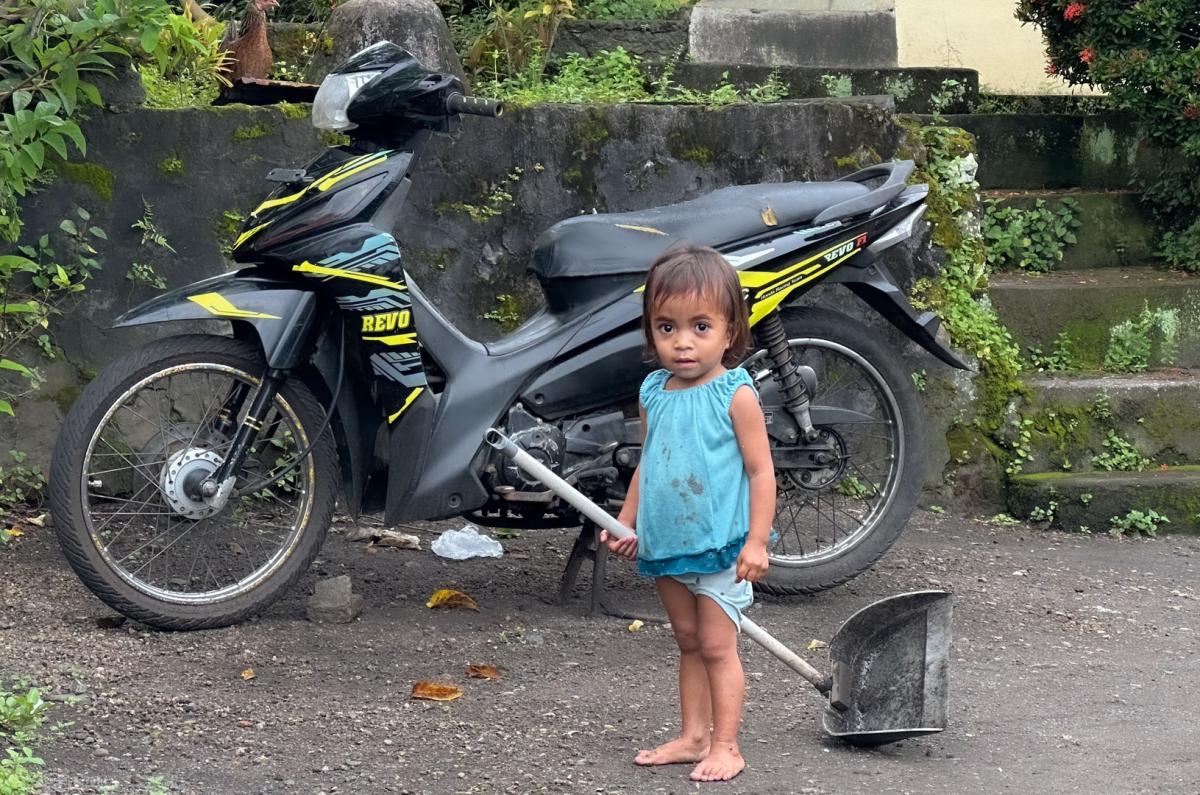Competition entry: Indonesian Girl