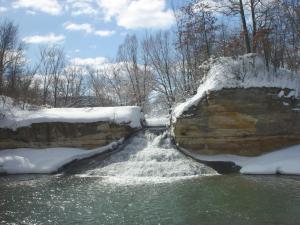 Competition entry: Como Falls in Winter