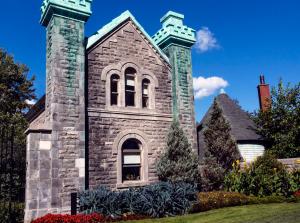 Competition entry: Cemetery Gate House Montreal