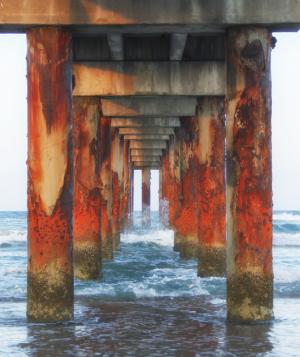 Competition entry: Seeing The Ocean Waves From Underneath