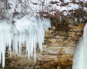 Competition entry: Sandstone & Icicles