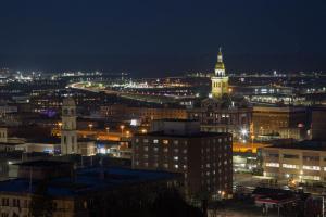 Competition entry: Dubuque at night