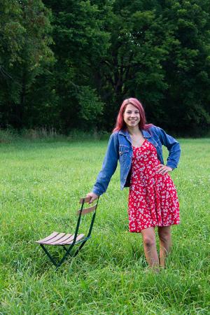 Competition entry: Lady in Red