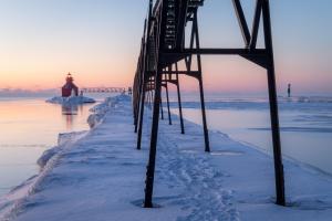 Competition entry: Sturgeon Bay Canal Lighthouse