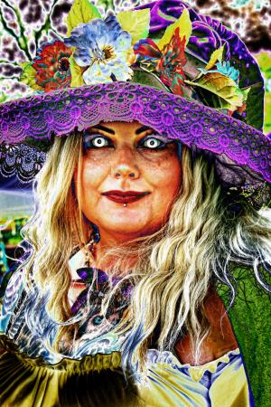 Competition entry: Center of Attention